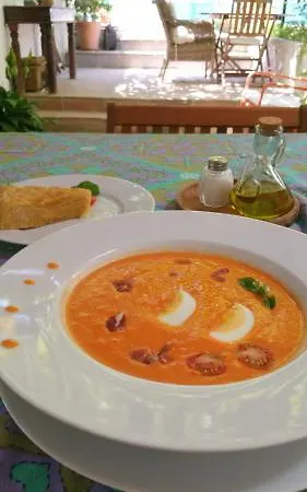 At In Malaga & Solo Travellers Bed & Breakfast Rincon de la Victoria