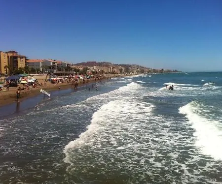 At In Malaga & Solo Travellers 4*